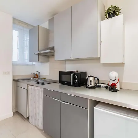 Appartement Moderne Et Elegant A 5 - 4p - Flat-guest Parijs